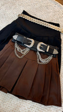 Short saia